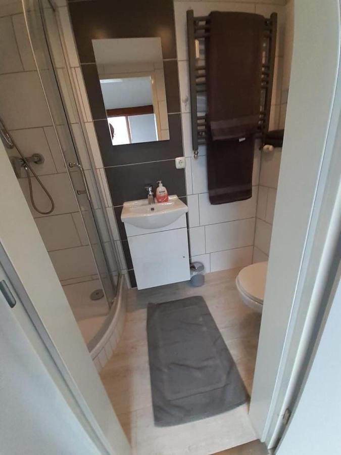 Studio Apartment Alsdorf Exterior foto